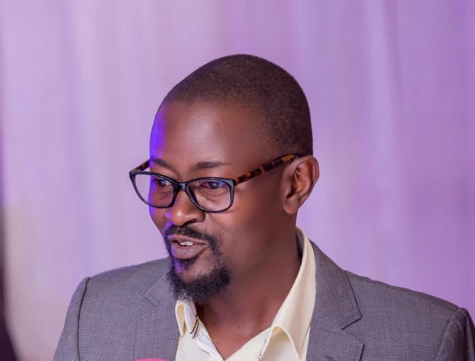 Obenga Paul